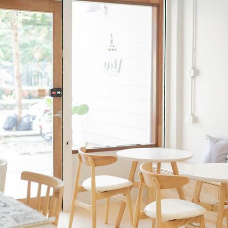 viv hometel&cafe Chiang Mai Eksteriør billede