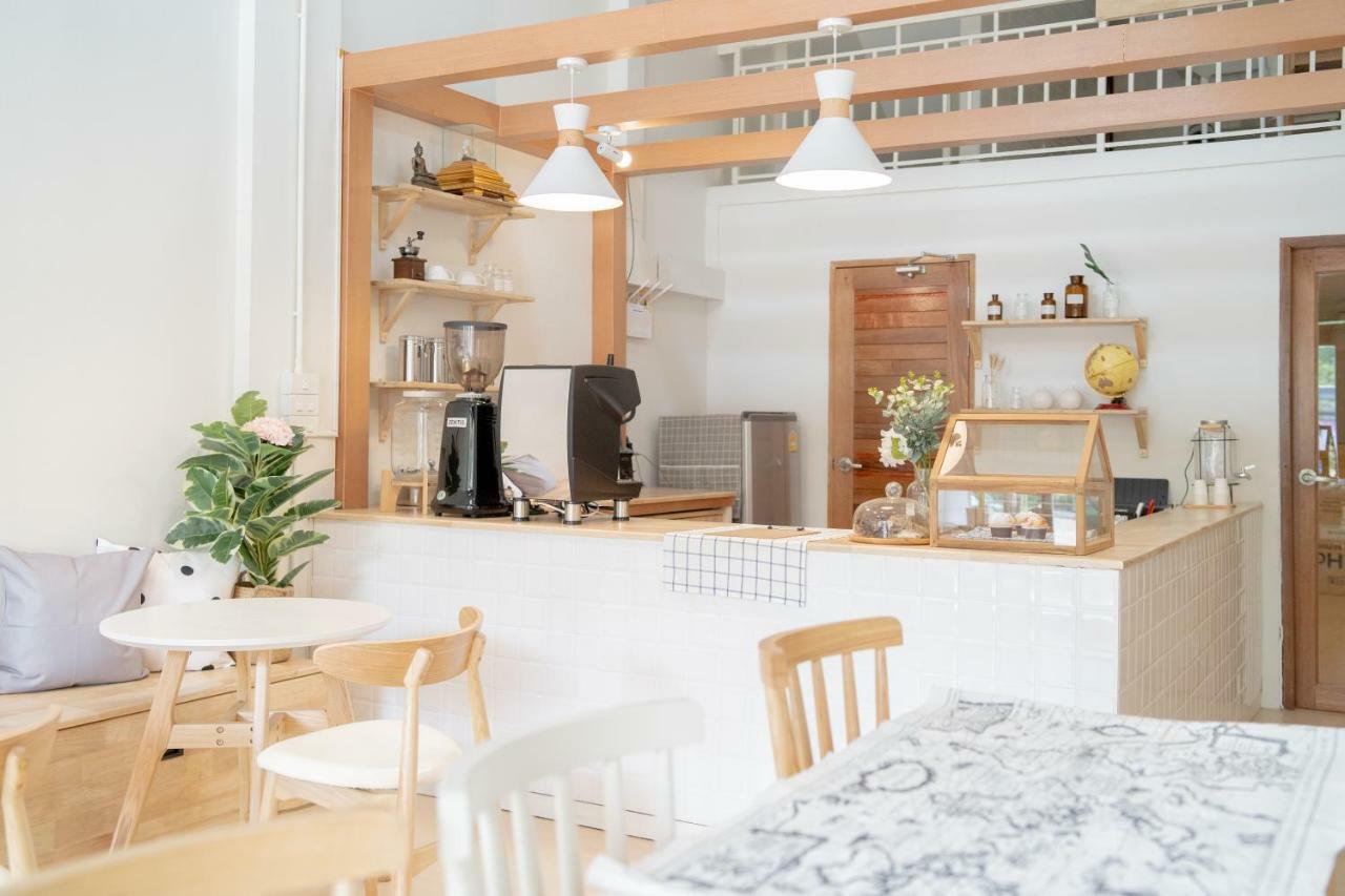 viv hometel&cafe Chiang Mai Eksteriør billede